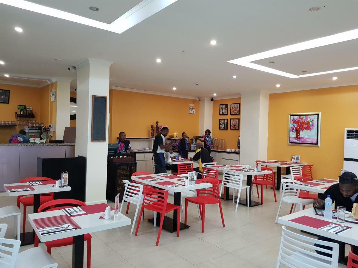 Lae City Hotel Экстерьер фото